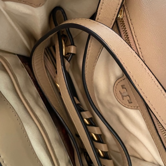 Tory Burch Crossbody - Picture 3 of 3